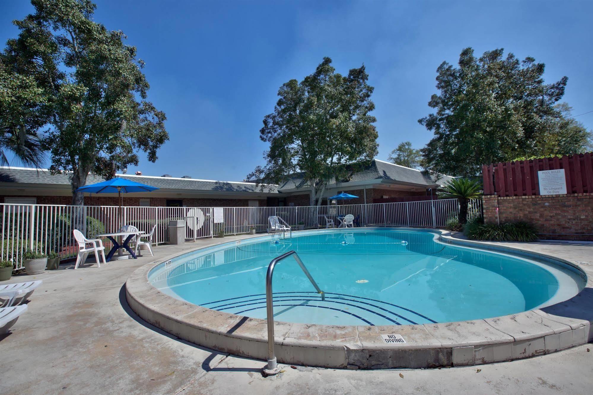 Motel 6-Tallahassee, Fl - Downtown Exterior photo